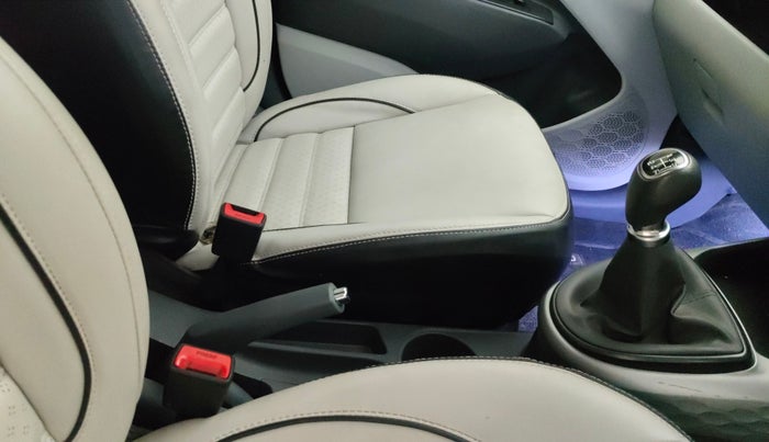 2022 Hyundai GRAND I10 NIOS ASTA 1.2 KAPPA VTVT CNG, CNG, Manual, 65,581 km, Gear Lever