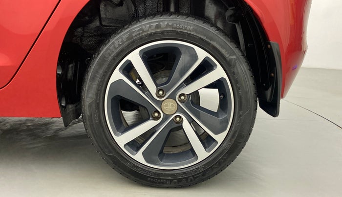 2020 Tata ALTROZ XZ 1.2, Petrol, Manual, 16,908 km, Left Rear Wheel