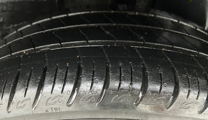 2020 Tata ALTROZ XZ 1.2, Petrol, Manual, 16,908 km, Left Rear Tyre Tread