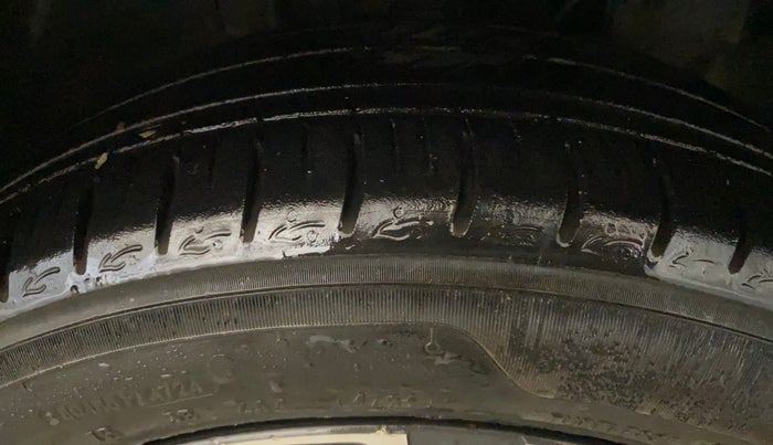 2021 Tata Tiago XZ PLUS PETROL, Petrol, Manual, 73,715 km, Right Front Tyre Tread