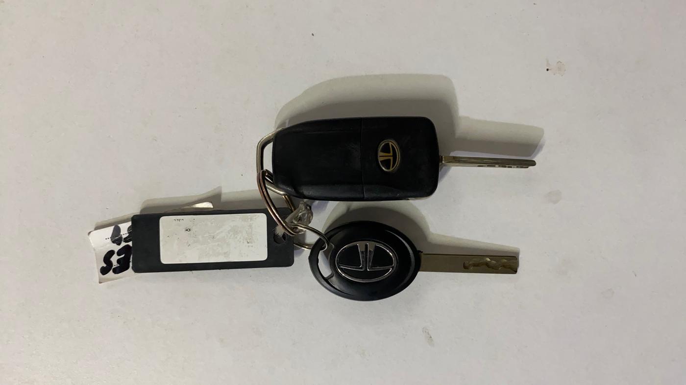 2021 Tata Tiago XZ PLUS PETROL, Petrol, Manual, 73,668 km, Key Close Up