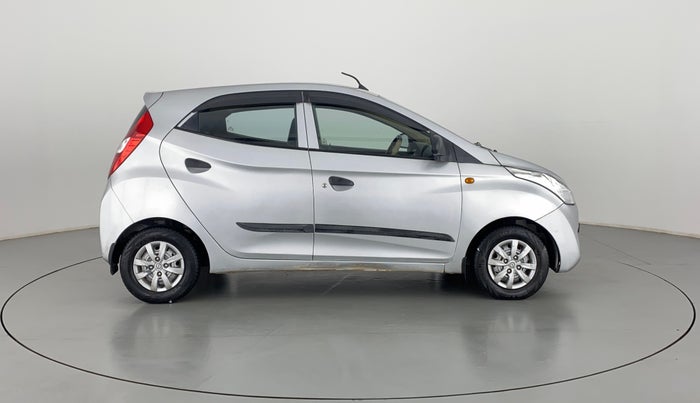 2016 Hyundai Eon ERA PLUS, Petrol, Manual, 75,943 km, Right Side View