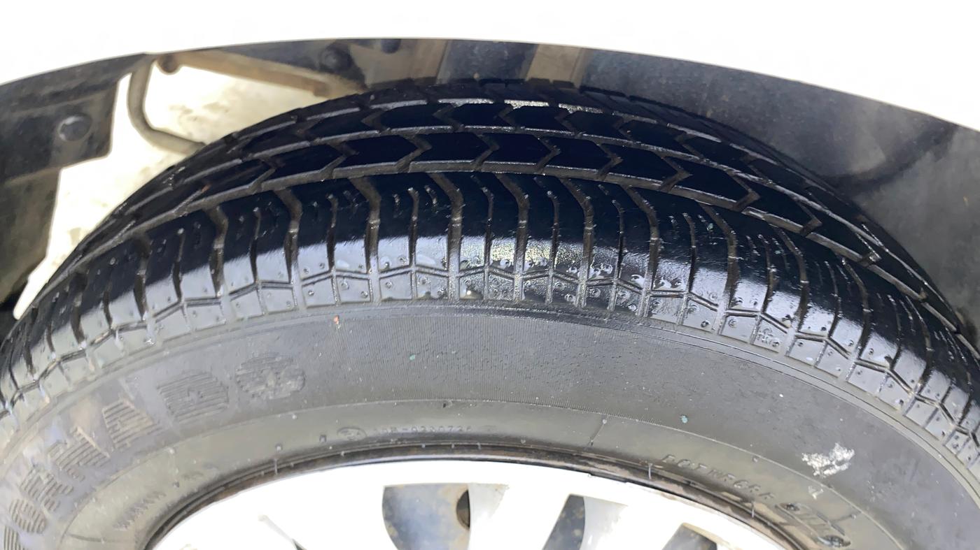 2016 Maruti Swift Dzire VXI AT, Petrol, Automatic, 7,435 km, Right Rear Tyre Tread