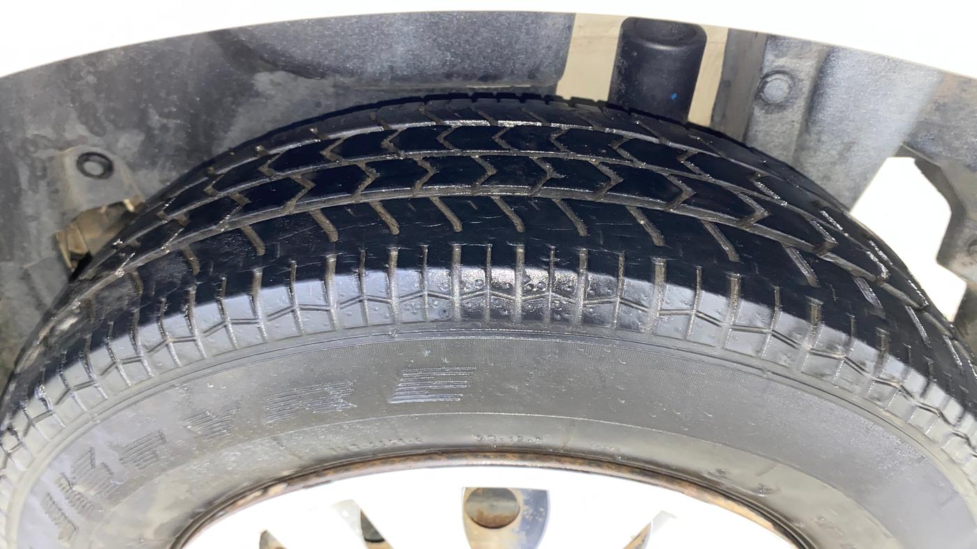 2016 Maruti Swift Dzire VXI AT, Petrol, Automatic, 7,435 km, Left Rear Tyre Tread