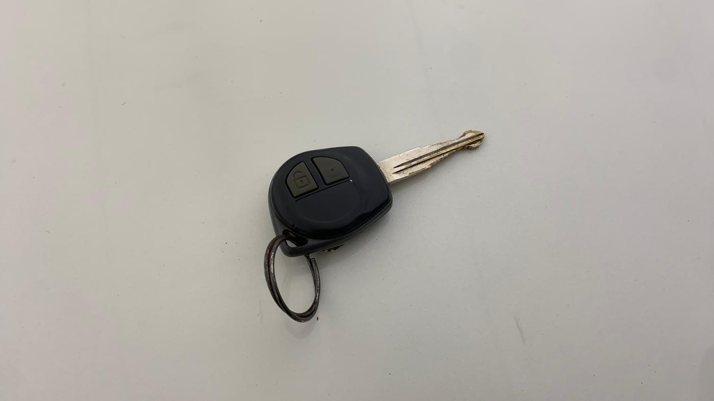 2016 Maruti Swift Dzire VXI AT, Petrol, Automatic, 7,435 km, Key Close Up