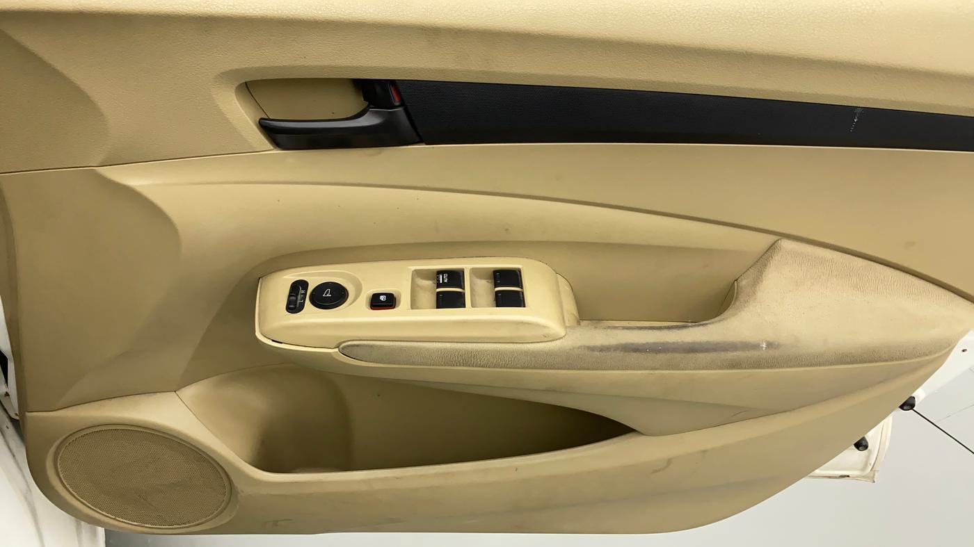 2012 Honda City S MT PETROL, Petrol, Manual, 63,533 km, Driver Side Door Panels Control