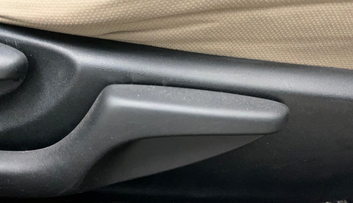 2015 Toyota Corolla Altis JS PETROL, Petrol, Manual, 58,981 km, Driver Side Adjustment Panel