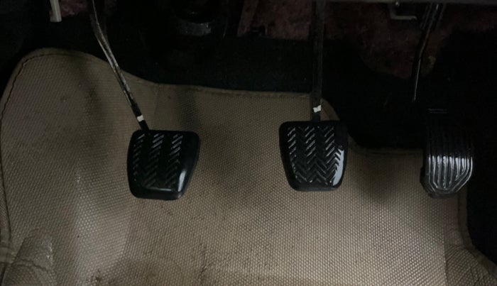 2015 Toyota Corolla Altis JS PETROL, Petrol, Manual, 58,981 km, Pedals