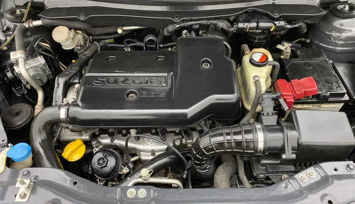 2017 Maruti Swift VDI ABS, Diesel, Manual, 31,960 km, Open Bonet