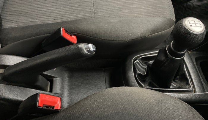 2017 Maruti Swift VDI ABS, Diesel, Manual, 31,960 km, Gear Lever