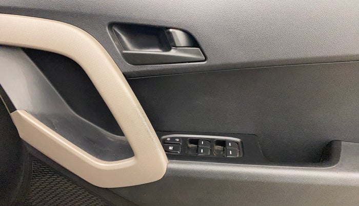 2017 Hyundai Creta E 1.6 PETROL, Petrol, Manual, 42,969 km, Driver Side Door Panels Control