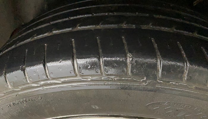 2017 Hyundai Creta E 1.6 PETROL, Petrol, Manual, 42,969 km, Left Rear Tyre Tread