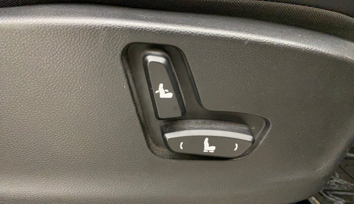 2021 MG HECTOR SHARP 1.5 PETROL CVT, Petrol, Automatic, 38,523 km, Driver Side Adjustment Panel