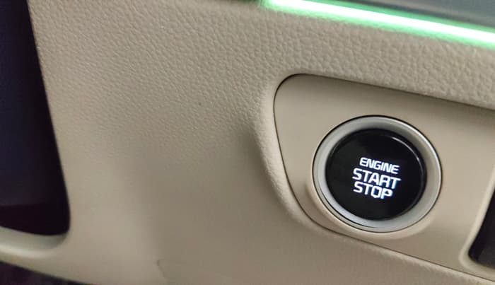 2023 KIA CARENS LUXURY PLUS IMT 1.5 DIESEL IMT, Diesel, Manual, 80,720 km, Keyless Start/ Stop Button