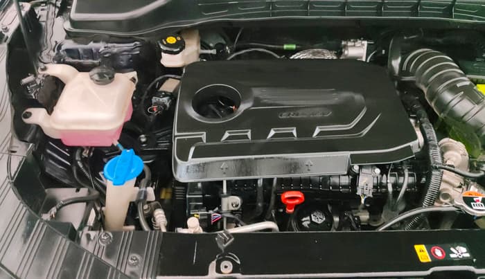 2023 KIA CARENS LUXURY PLUS IMT 1.5 DIESEL IMT, Diesel, Manual, 80,720 km, Engine View - Right