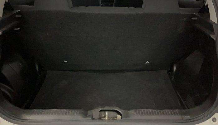 2024 Maruti Swift LXI, Petrol, Manual, 6,830 km, Boot Inside
