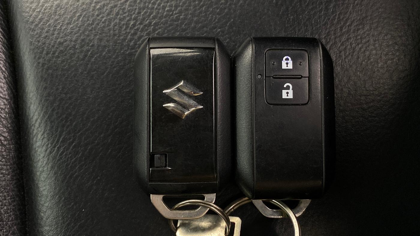 2020 Maruti Baleno ALPHA CVT PETROL 1.2, Petrol, Automatic, 37,291 km, Key Close Up