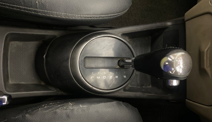 2012 Hyundai i20 SPORTZ 1.4 AT, Petrol, Automatic, 1,03,918 km, Gear Lever