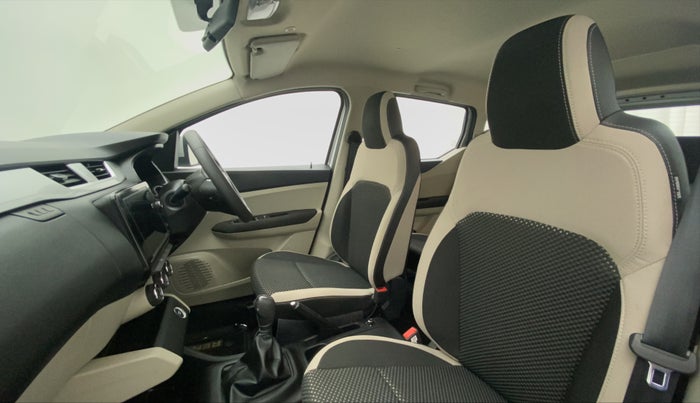 2021 Renault TRIBER RXZ AMT, Petrol, Automatic, 10,195 km, Right Side Front Door Cabin