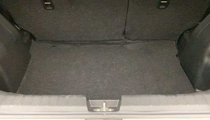 2021 Toyota Glanza G, Petrol, Manual, 5,746 km, Boot Inside