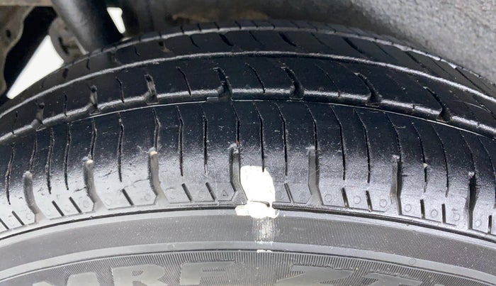 2010 Maruti Wagon R 1.0 LXI, Petrol, Manual, 48,998 km, Right Rear Tyre Tread