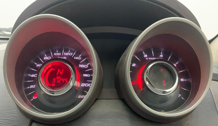 2013 Mahindra XUV500 W8, Diesel, Manual, 97,265 km, Odometer Image