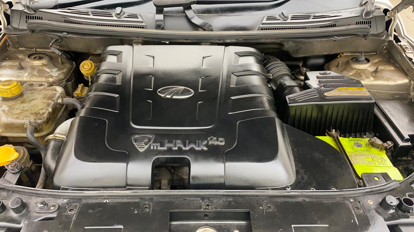 2013 Mahindra XUV500 W8, Diesel, Manual, 97,265 km, Engine View