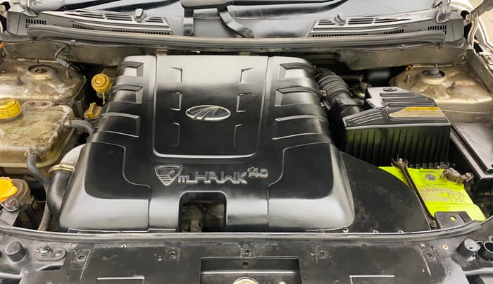 2013 Mahindra XUV500 W8, Diesel, Manual, 97,265 km, Engine View