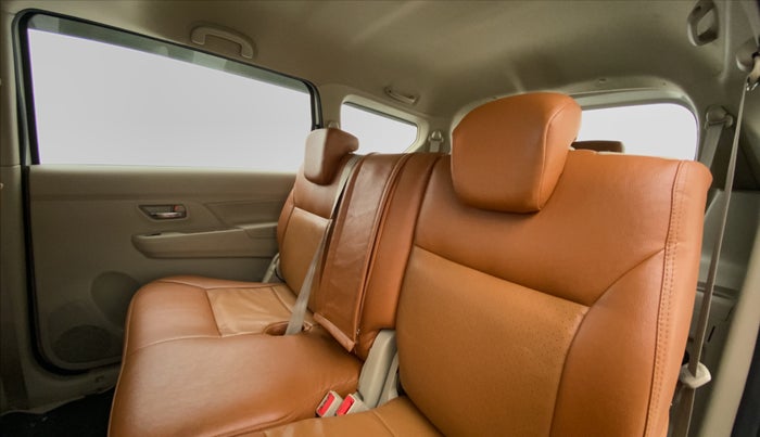 2019 Maruti Ertiga ZXI SMART HYBRID AT, Petrol, Automatic, 46,354 km, Right Side Rear Door Cabin