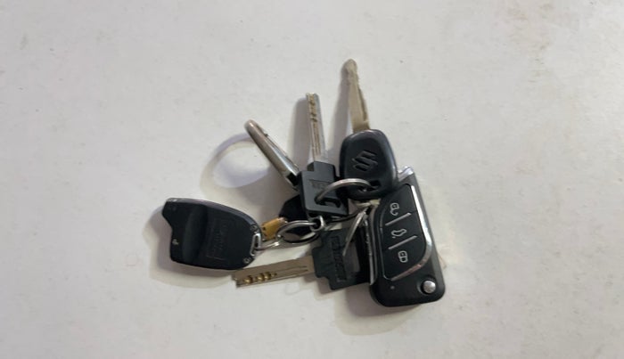 2022 Maruti New Wagon-R LXI CNG (O) 1.0, CNG, Manual, 50,681 km, Key Close Up