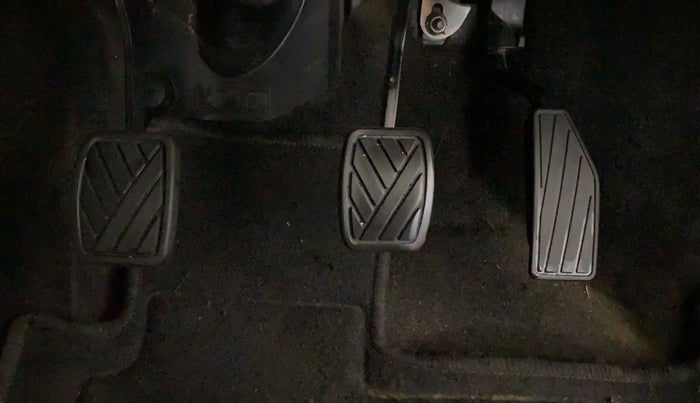 2021 Maruti New Wagon-R VXI 1.0, Petrol, Manual, 33,232 km, Pedals