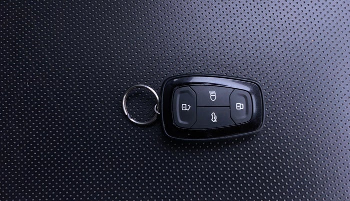 2021 Tata TIGOR XZ PLUS PETROL, Petrol, Manual, 56,052 km, Key Close Up