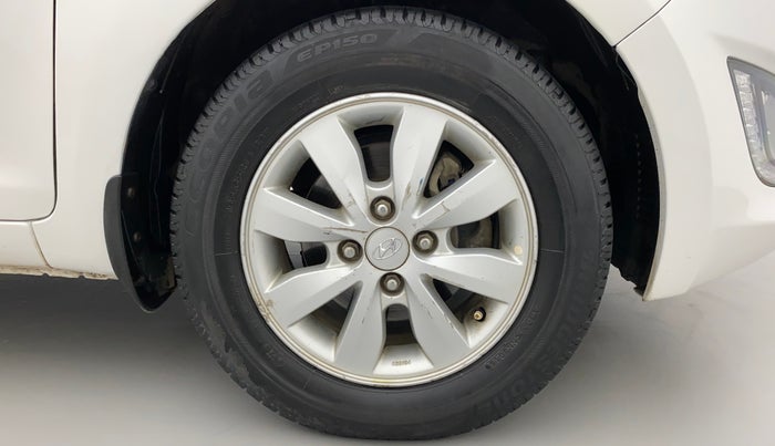 2013 Hyundai i20 SPORTZ 1.2, Petrol, Manual, 82,495 km, Right Front Wheel