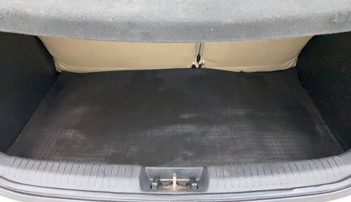 2013 Hyundai i20 SPORTZ 1.2, Petrol, Manual, 82,495 km, Boot Inside