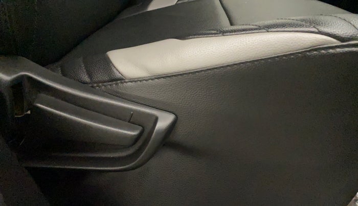 2021 Maruti S PRESSO VXI+, Petrol, Manual, 11,271 km, Driver Side Adjustment Panel