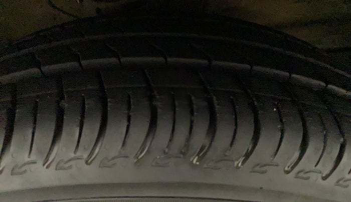 2021 Maruti S PRESSO VXI+, Petrol, Manual, 11,271 km, Left Front Tyre Tread