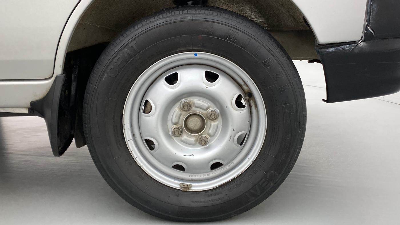 2020 Maruti Eeco 5 STR CNG WITH AC PLUSHTR, CNG, Manual, 29,492 km, Right Front Wheel
