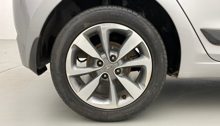 2017 Hyundai Elite i20 ASTA 1.2 (O), Petrol, Manual, 27,575 km, Right Rear Wheel