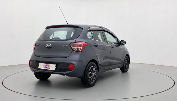 2017 Hyundai Grand i10 SPORTZ 1.2 KAPPA VTVT, CNG, Manual, 51,075 km, Right Back Diagonal
