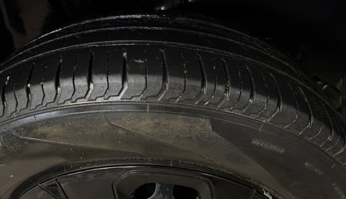 2022 Tata PUNCH PURE MT, Petrol, Manual, 72,160 km, Right Rear Tyre Tread