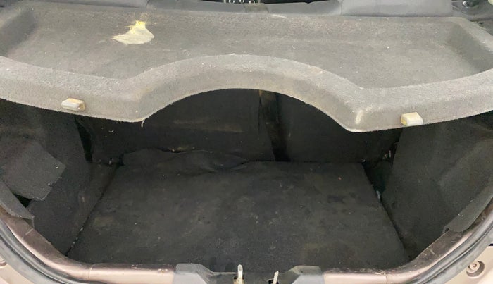 2018 Tata Tiago XZ DIESEL, Diesel, Manual, 82,616 km, Boot Inside