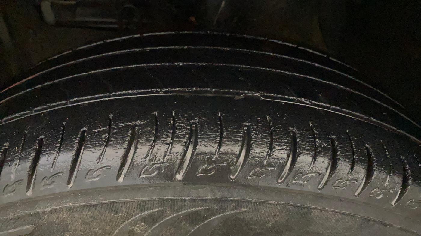 2020 Maruti Vitara Brezza VXI, Petrol, Manual, 34,308 km, Left Front Tyre Tread