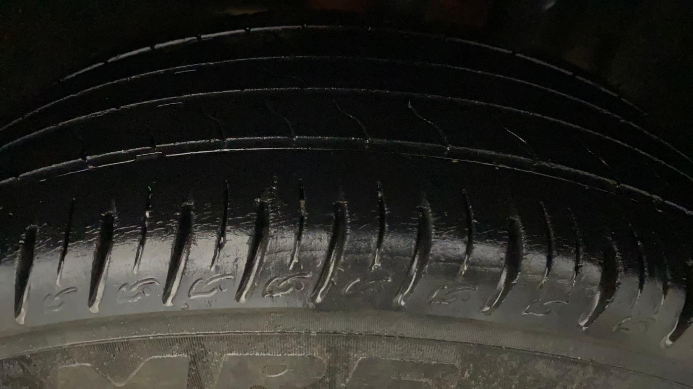 2020 Maruti Vitara Brezza VXI, Petrol, Manual, 34,308 km, Left Rear Tyre Tread