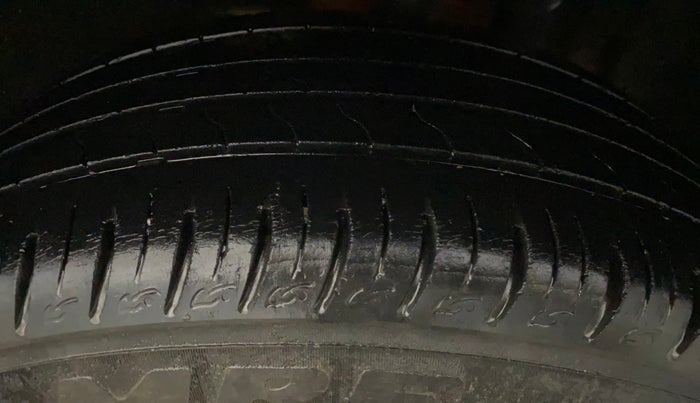 2020 Maruti Vitara Brezza VXI, Petrol, Manual, 34,308 km, Left Rear Tyre Tread