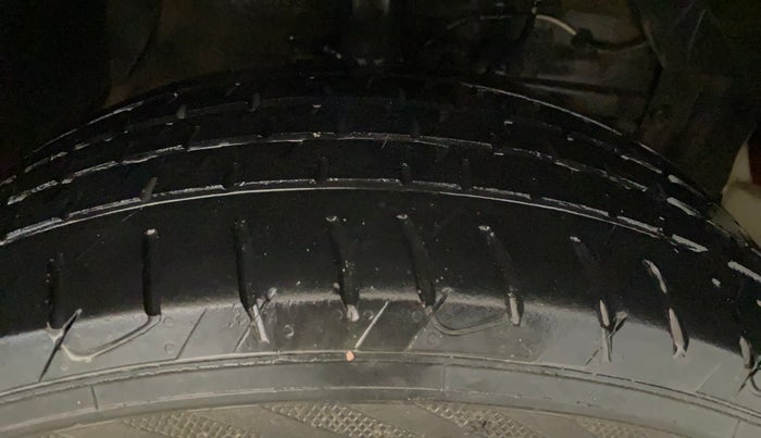 2020 Maruti Vitara Brezza VXI, Petrol, Manual, 34,308 km, Right Front Tyre Tread