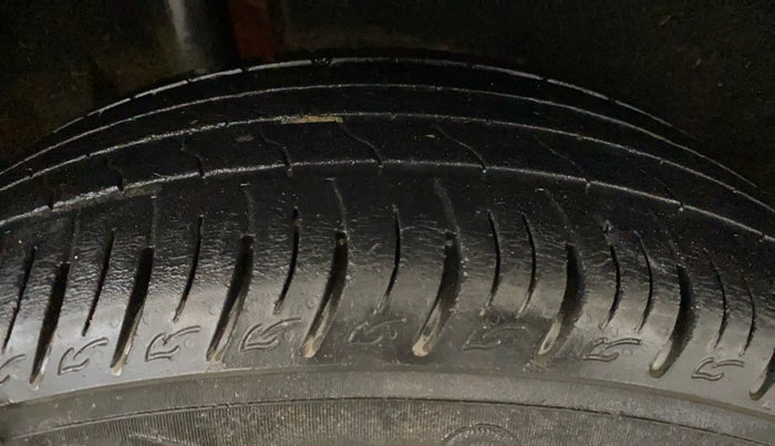 2020 Maruti Vitara Brezza VXI, Petrol, Manual, 34,308 km, Right Rear Tyre Tread