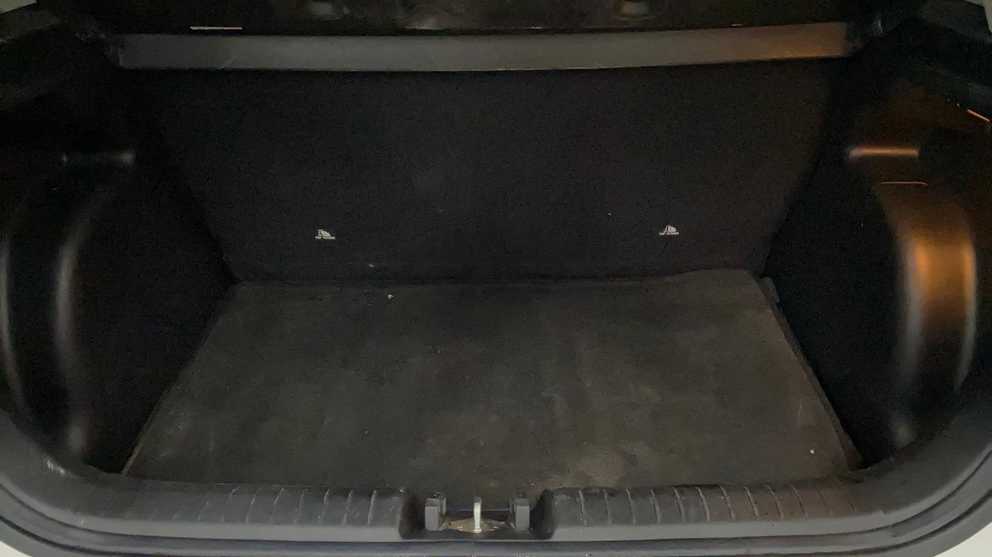 2021 Hyundai VENUE S 1.2, Petrol, Manual, 33,793 km, Boot Inside