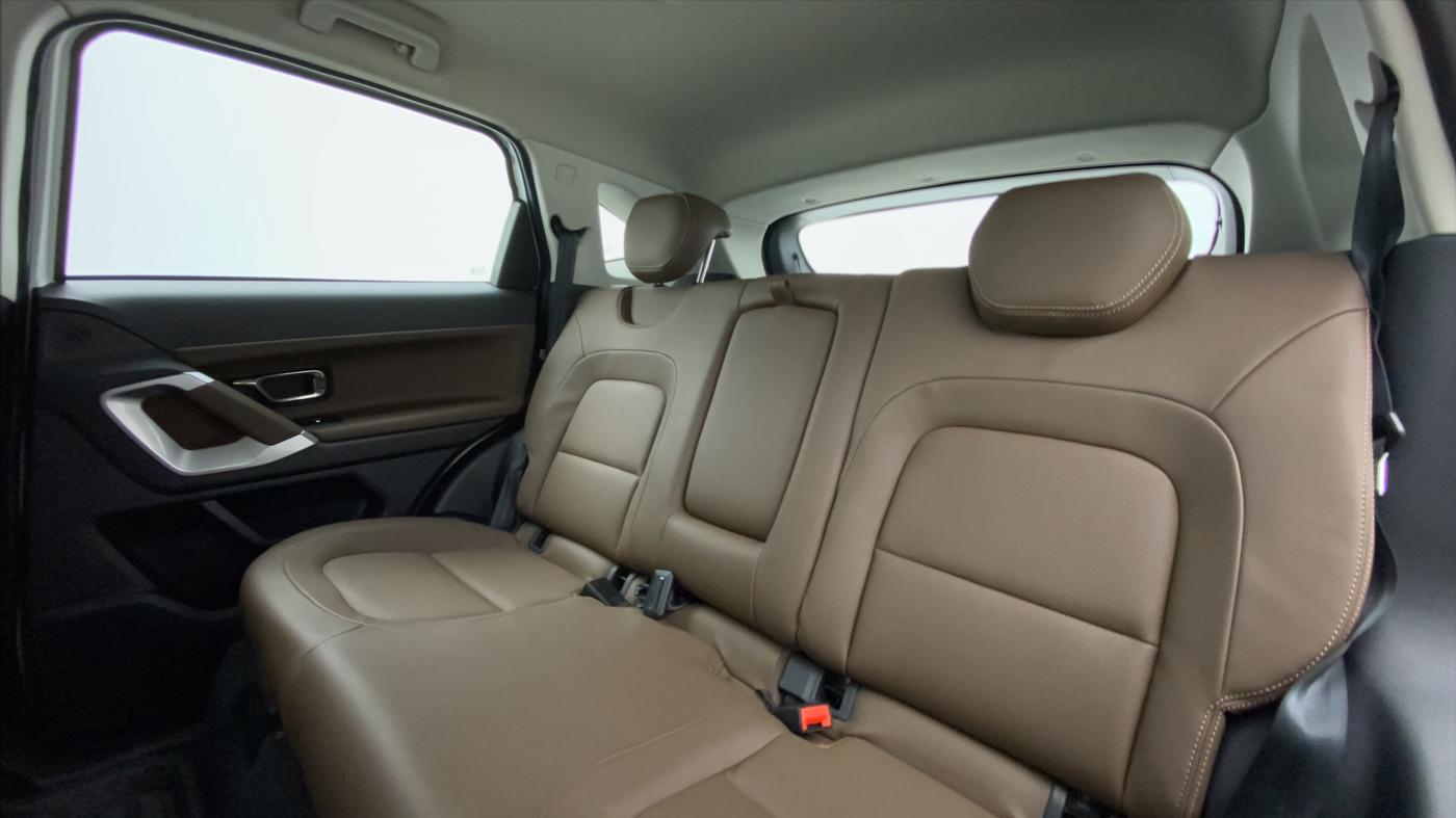 2021 Tata Harrier XZ DUAL TONE, Diesel, Manual, 10,482 km, Right Side Rear Door Cabin