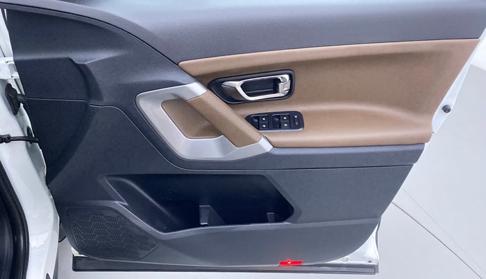 2021 Tata Harrier XZ DUAL TONE, Diesel, Manual, 10,482 km, Driver Side Door Panels Control