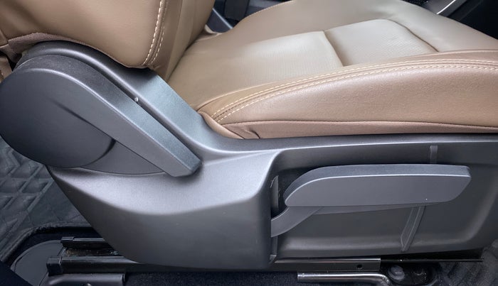 2021 Tata Harrier XZ DUAL TONE, Diesel, Manual, 10,482 km, Driver Side Adjustment Panel